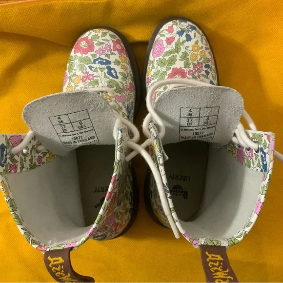 Dr Martens liberty floral women’s boots size 6 - Picture 6 of 8